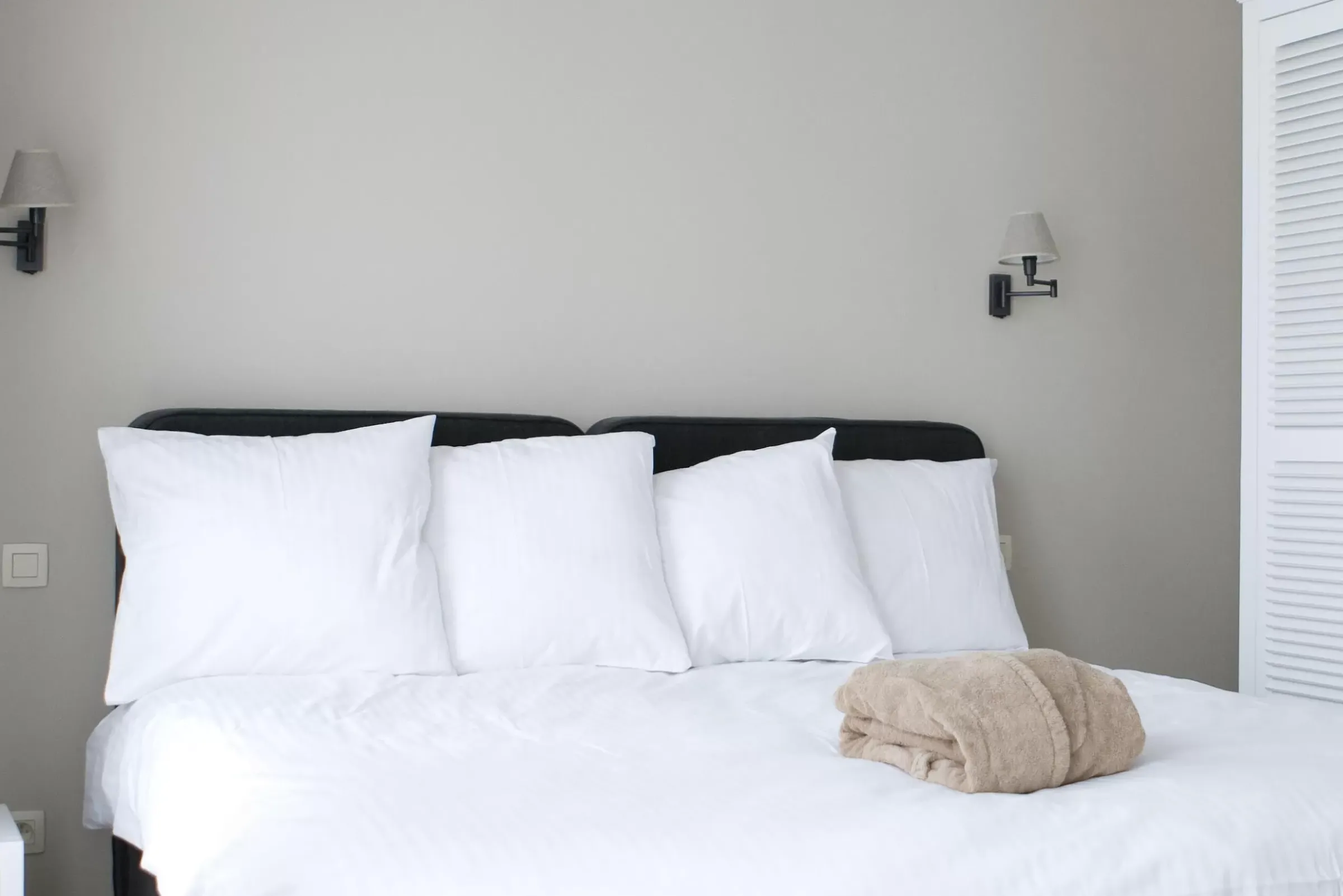 Eclairage^Flamant Milano, Applique, Laiton