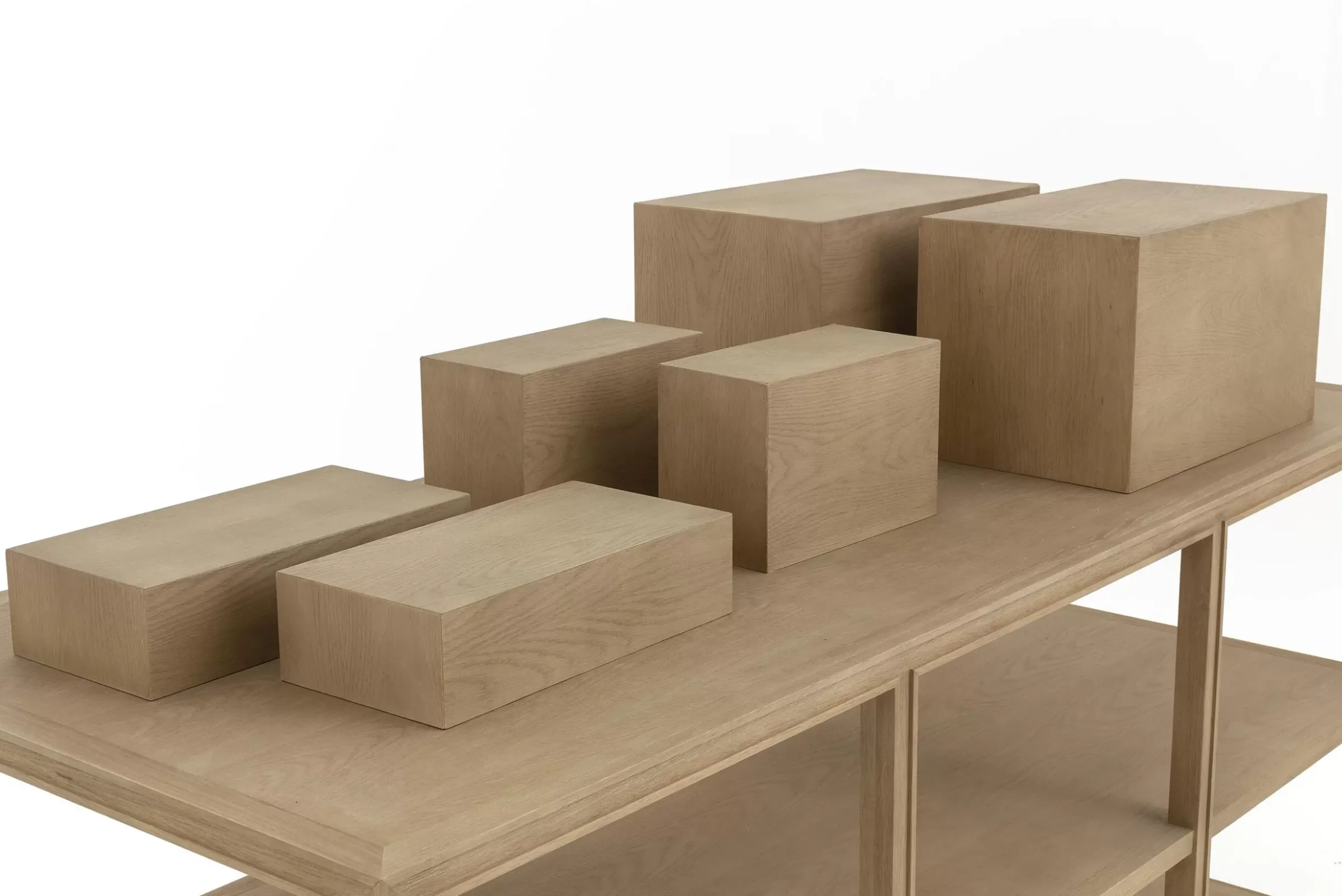 Table A Cafe^Flamant Olex, Table De Presentation, Avec 6 Boites De Presentation