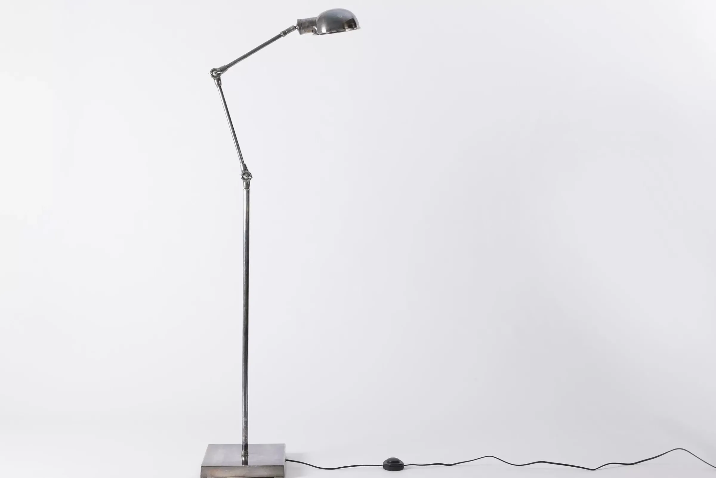 Eclairage^Flamant Twist, Lampadaire, Argent Antique, Ajustable