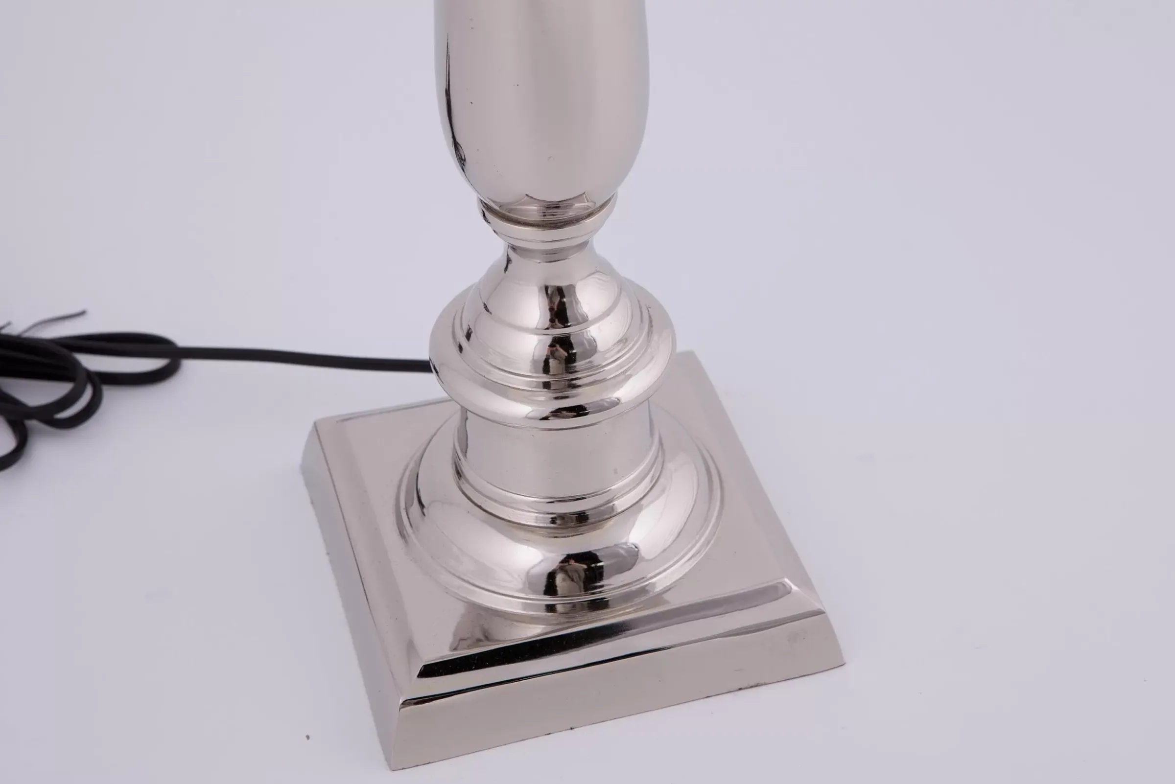 Eclairage^Flamant Venzo, Lampe De Table, Laiton Et Nickel